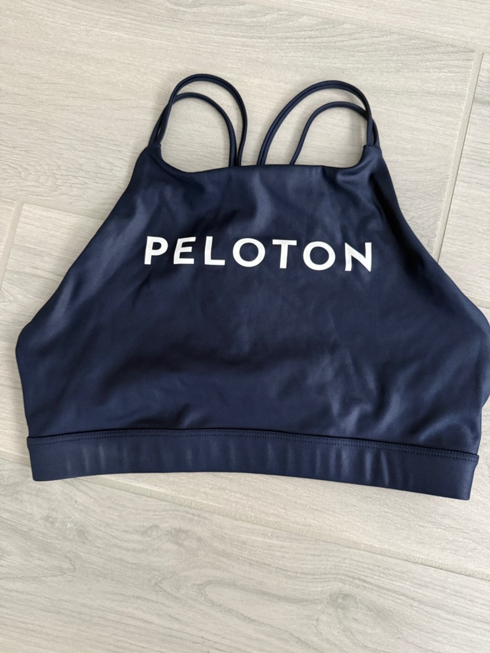Peloton Strappy High-Neck Sports Bra, metallic blue - size M